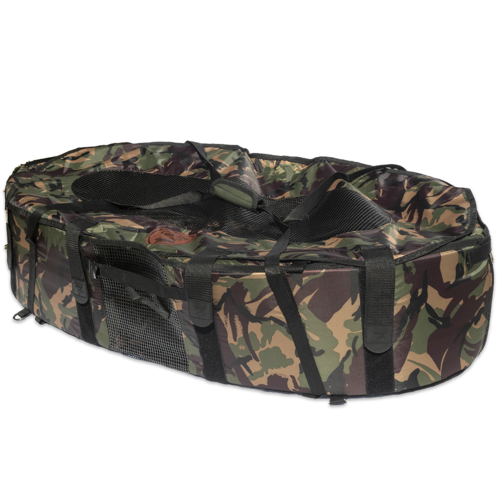 GIANTS FISHING PODLOŽKA LUXURY CAMO UNHOOKING MAT (2 ČÁSTI)
