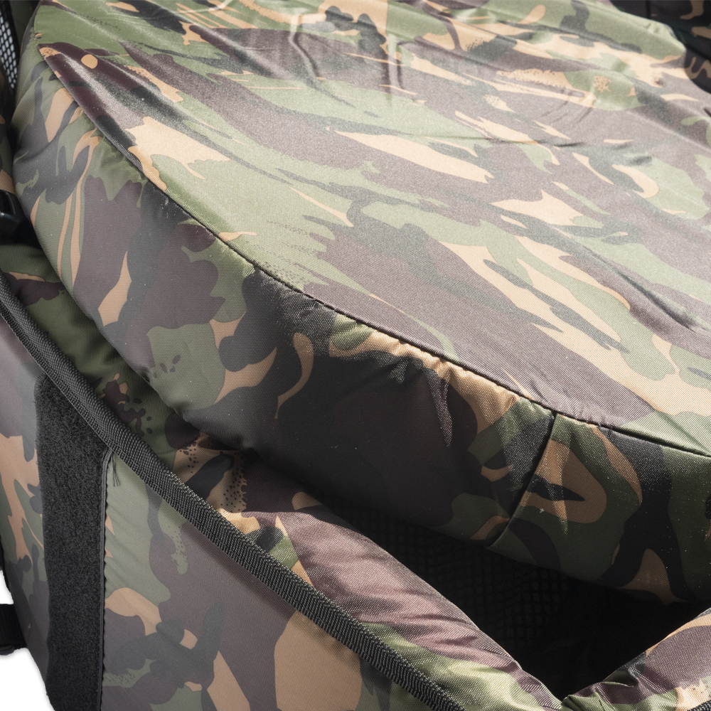 GIANTS FISHING PODLOŽKA LUXURY CAMO UNHOOKING MAT (2 ČÁSTI)