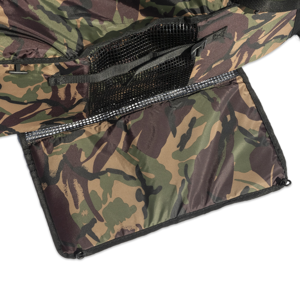 GIANTS FISHING PODLOŽKA LUXURY CAMO UNHOOKING MAT (2 ČÁSTI)