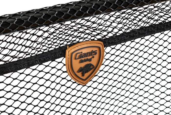 GIANTS FISHING PODBĚRÁK DELUXE LANDING NET RUBBER 85X75CM ( 2X RUKOJEŤ )