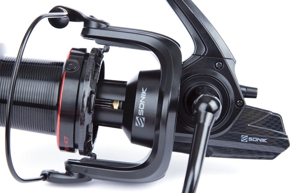 Sonik Naviják SK-47 Carbon 10000