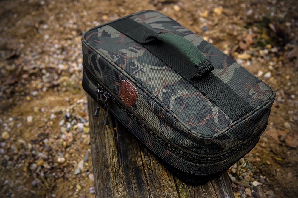 GIANTS FISHING POUZDRO NA NÁVAZCE CARP ORGANIZER GAUBE XL