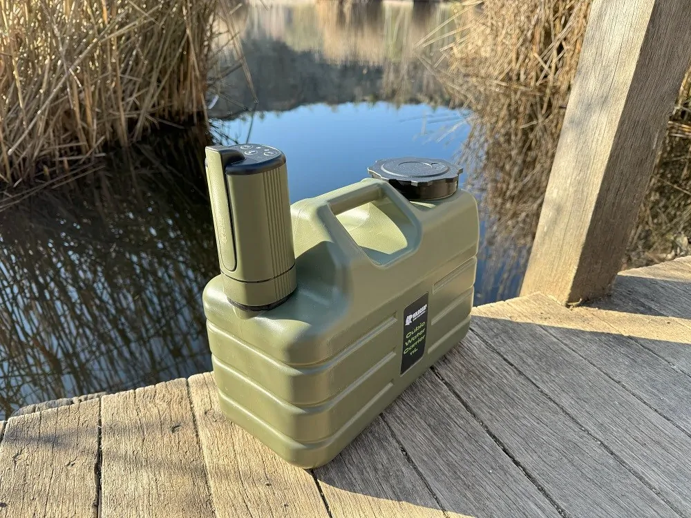 HOLDCARP Set Automatická Pumpa + Kanystr Smart Rechargeable Tap + Cubic Water Carrier 11 l