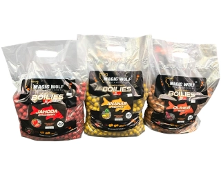  MAGIC WOLF Krmné Boilie 5 kg 20 mm Brusinka Krill