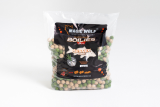 MAGIC WOLF Krmné Boilie 5 kg 20 mm Česnek